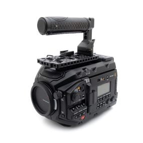 Blackmagic Ursa Mini Pro 4.6K G1 + tarvikkeet (sis.ALV24%) – Käytetty Blackmagic käytetyt kamerat 2