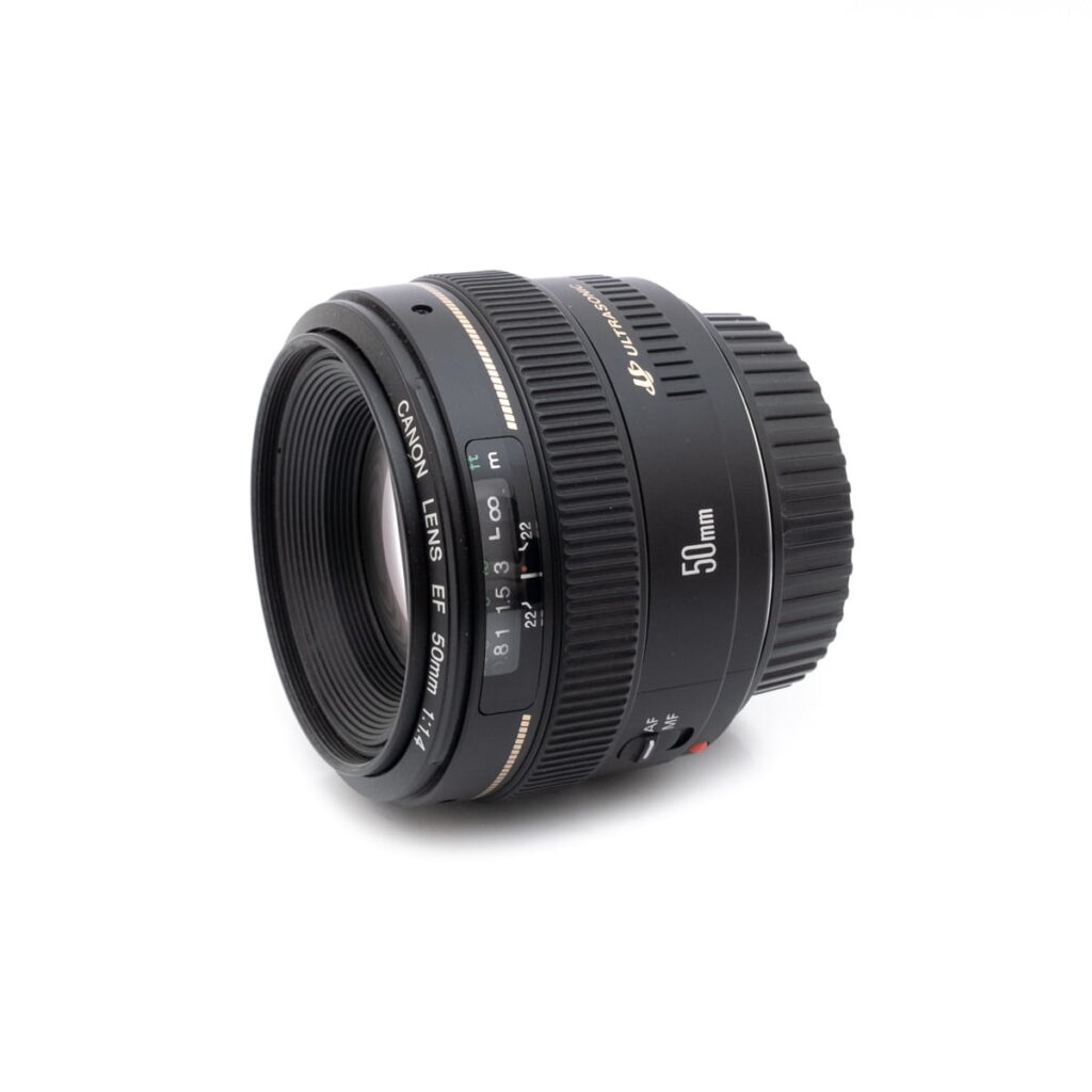 Canon EF 50mm f/1.4 USM - Käytetty
