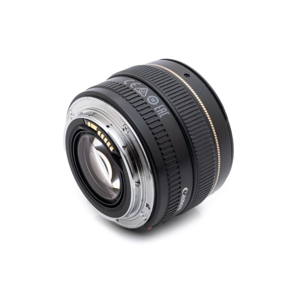 Canon EF 50mm f/1.4 USM - Käytetty