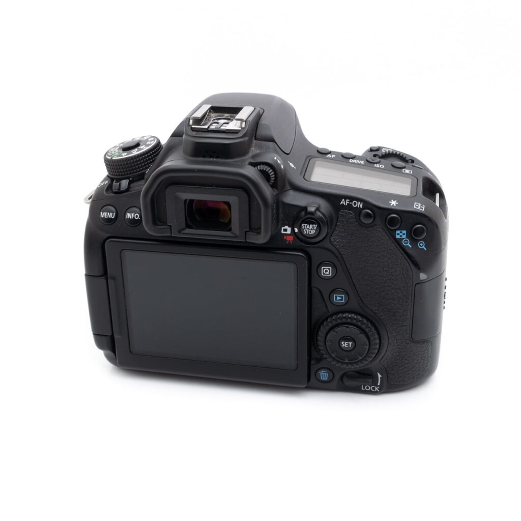 canon_80d-3 Canon EOS 80D (SC 31000) - Käytetty