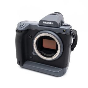 Fujifilm GFX 100 (Kunto K4.5, Takuu 12kk, sis.ALV24%) – Käytetty Fujifilm käytetyt kamerat 2