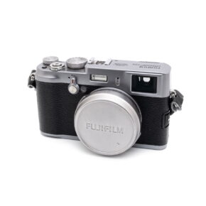 fuji_x100 Fujifilm X100 Hopea (sis.ALV24%) - Käytetty