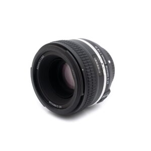nikon_50-2 Nikon AF-S Nikkor 50mm f/1.8 G (sis.ALV24%) - Käytetty