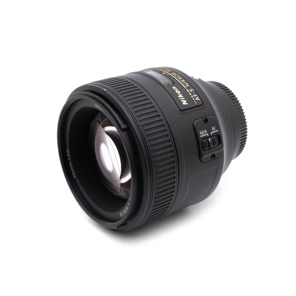nikon_85-2 Nikon AF-S Nikkor 85mm f/1.8 G - Käytetty