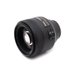 nikon_85-2 Nikon AF-S Nikkor 85mm f/1.8 G - Käytetty