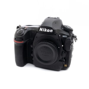 nikon_d850 Nikon D850 + akkukahva (SC 81000, sis.ALV24%) - Käytetty