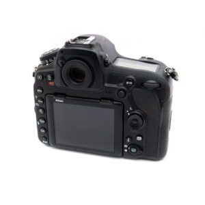 nikon_d850-3 Nikon D850 + akkukahva (SC 81000, sis.ALV24%) - Käytetty