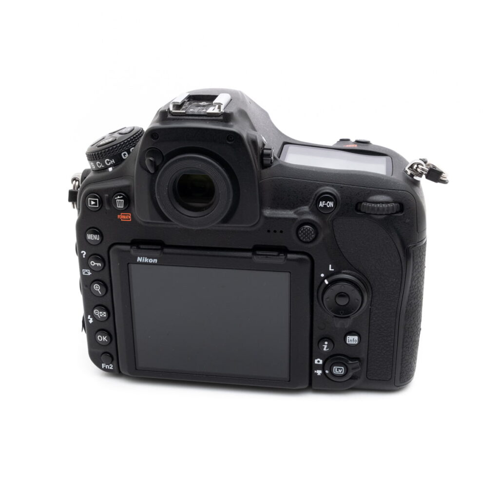 nikon_d850-3 Nikon D850 (SC 64300, sis.ALV24%) - Käytetty