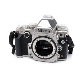 Nikon DF (SC 2700, sis.ALV24%) – Käytetty Käytetyt kamerat 2