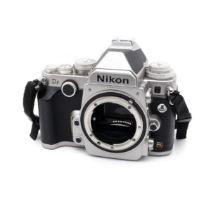 nikon_df-2 Nikon DF (SC 2700, sis.ALV24%) - Käytetty