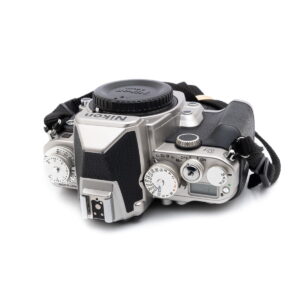 nikon_df-4 Nikon DF (SC 2700, sis.ALV24%) - Käytetty