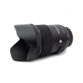 Sigma 35mm f/1.4 Art Nikon (sis.ALV24%) – Käytetty Käytetyt kamerat ja vaihtolaitteet