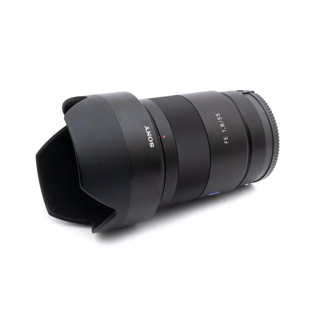 sony_55 Sony FE Sonnar T* 55mm f/1.8 ZA (sis.ALV24%) - Käytetty