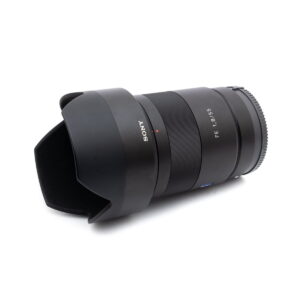 sony_55 Sony FE Sonnar T* 55mm f/1.8 ZA (sis.ALV24%) - Käytetty
