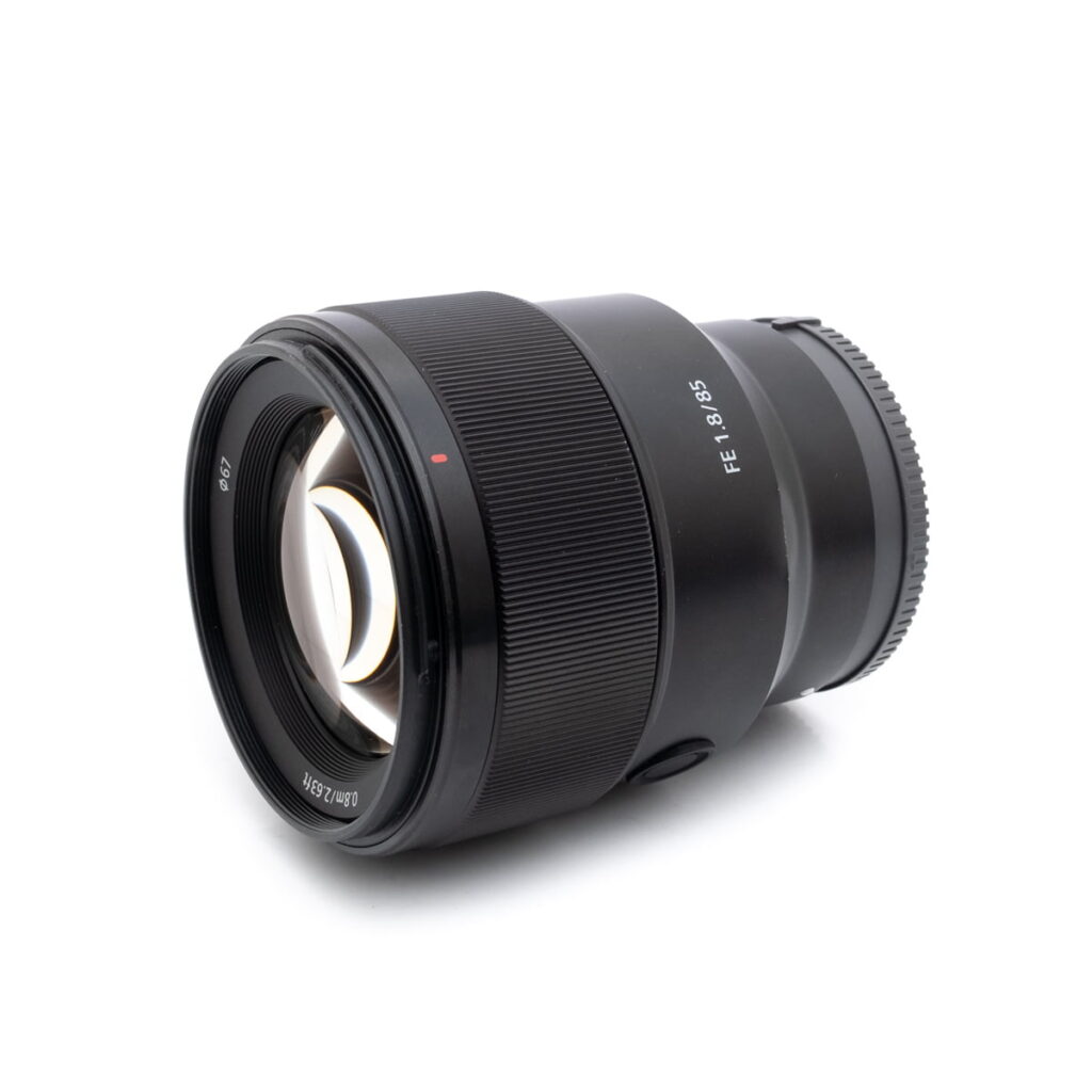 sony_85-2 Sony FE 85mm f/1.8 - Käytetty