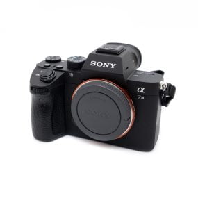 Sony A7 III (SC 9700, sis.ALV24%, Takuu 24kk) – Käytetty Käytetyt kamerat 2