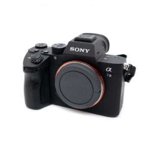 sony_a7iii Sony A7 III (SC 9700, sis.ALV24%, Takuu 24kk) – Käytetty