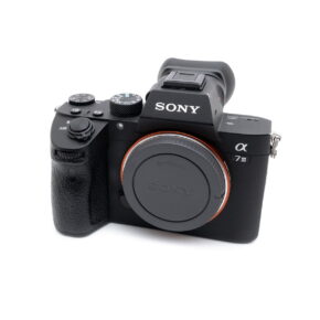 sony_a7iii Sony A7 III (SC 43700) - Käytetty