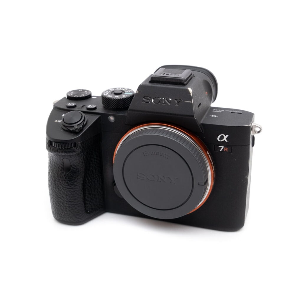 sony_a7rii Sony A7R III (SC 60700) – Käytetty