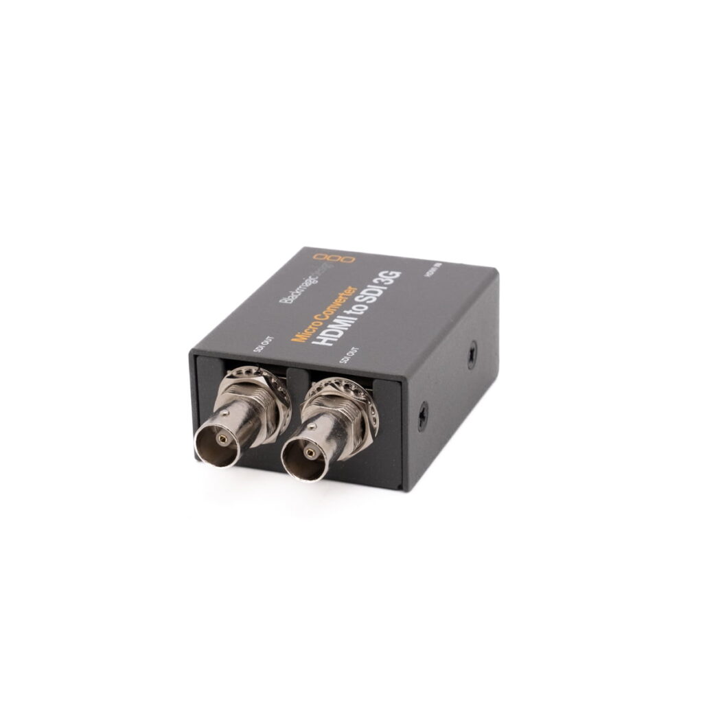 BM-HDMI-SDI converter-2 Pienikokoinen musta RodeCaster Pro (Kunto K5, Takuu 6kk) - Käytetty äänilaite, joka on suunniteltu ammattimaiseen podcast-tuotantoon ja äänen miksaukseen.