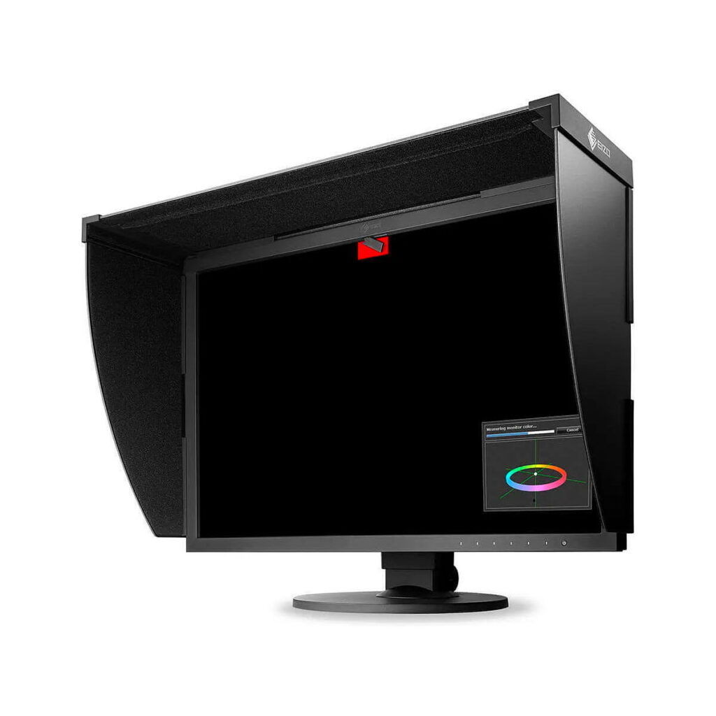 Eizo-ColorEdge-CG2420-02 Eizo 24" ColorEdge CG2420-BK on musta näyttö, jossa on häikäisyä estävä huppu ja jossa on enimmäkseen musta näyttö ja värikalibrointi-ikkuna oikeassa alakulmassa. Se on kuvattu valkoista taustaa vasten.