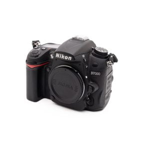 Nikon D7000 (SC 7000) – Käytetty Käytetyt kamerat