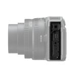 Nikon Z30 + Nikkor Z DX 16-50mm f/3.5-6.3 VR + Nikkor Z DX 50-250mm f/4.5–6.3 VR Järjestelmäkamerat 11