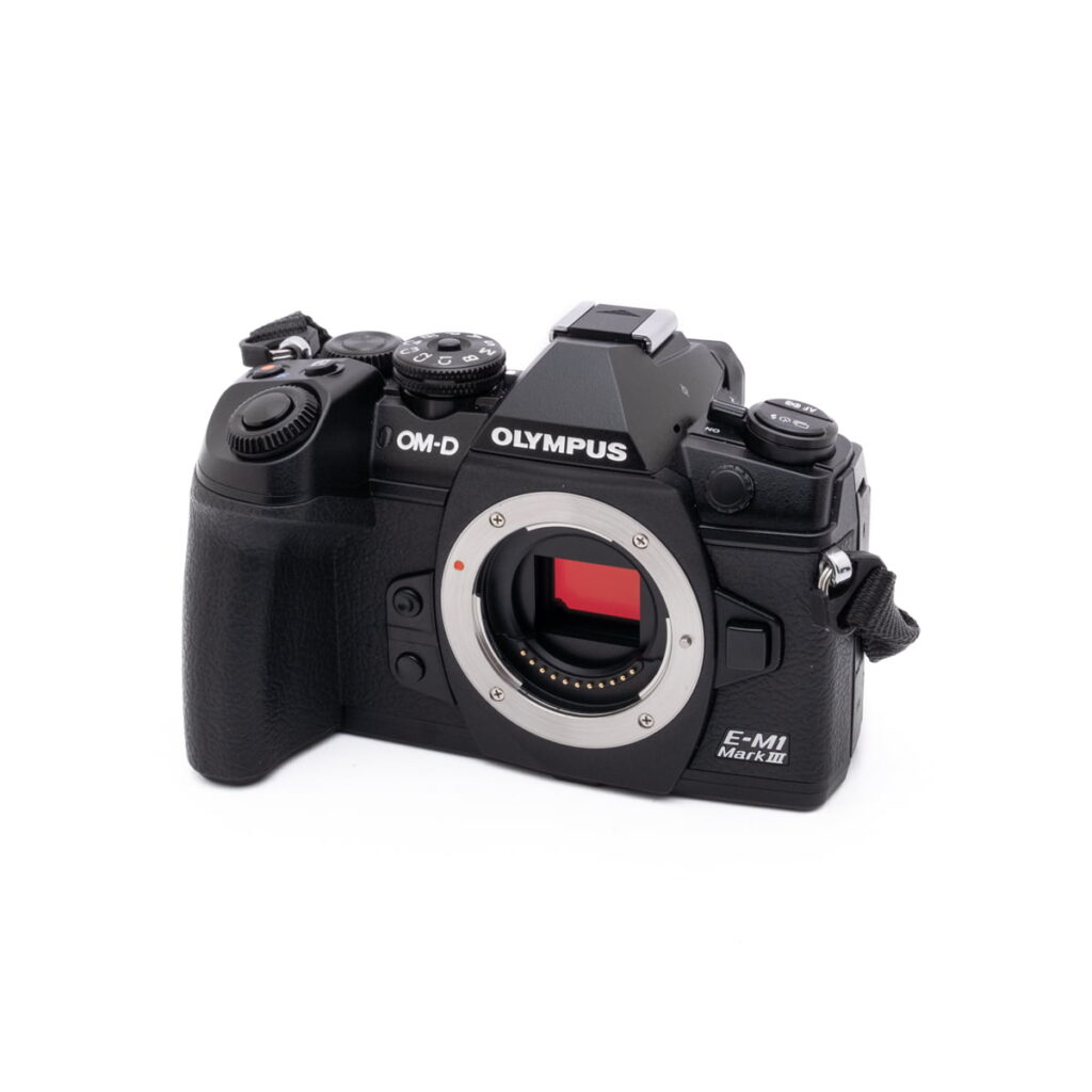 Olympus OM-D E-M1 III-2 Olympus OM-D E-M1 Mark III (Kunto K5, SC 1480) - Käytetty