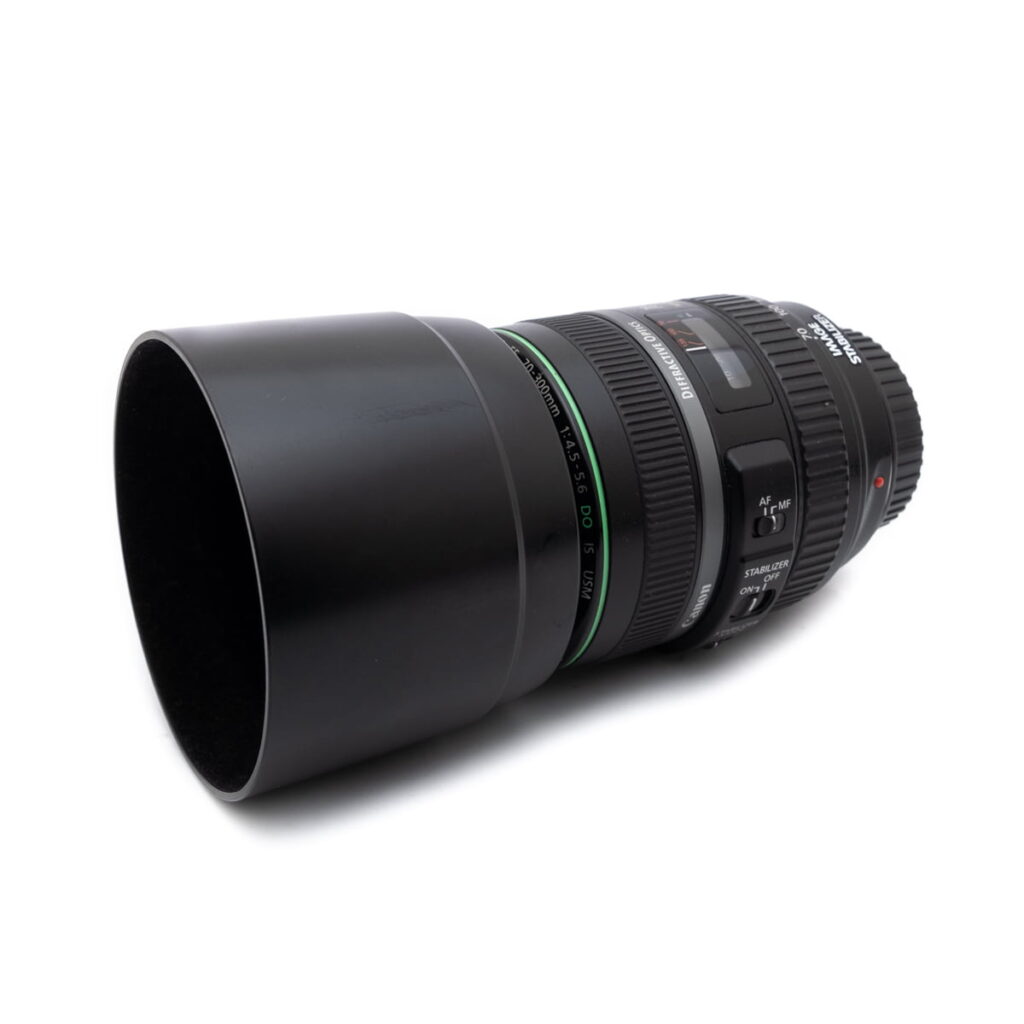canon_70-300 Canon EF 70-300mm 4.5-5.6 DO IS USM - Käytetty