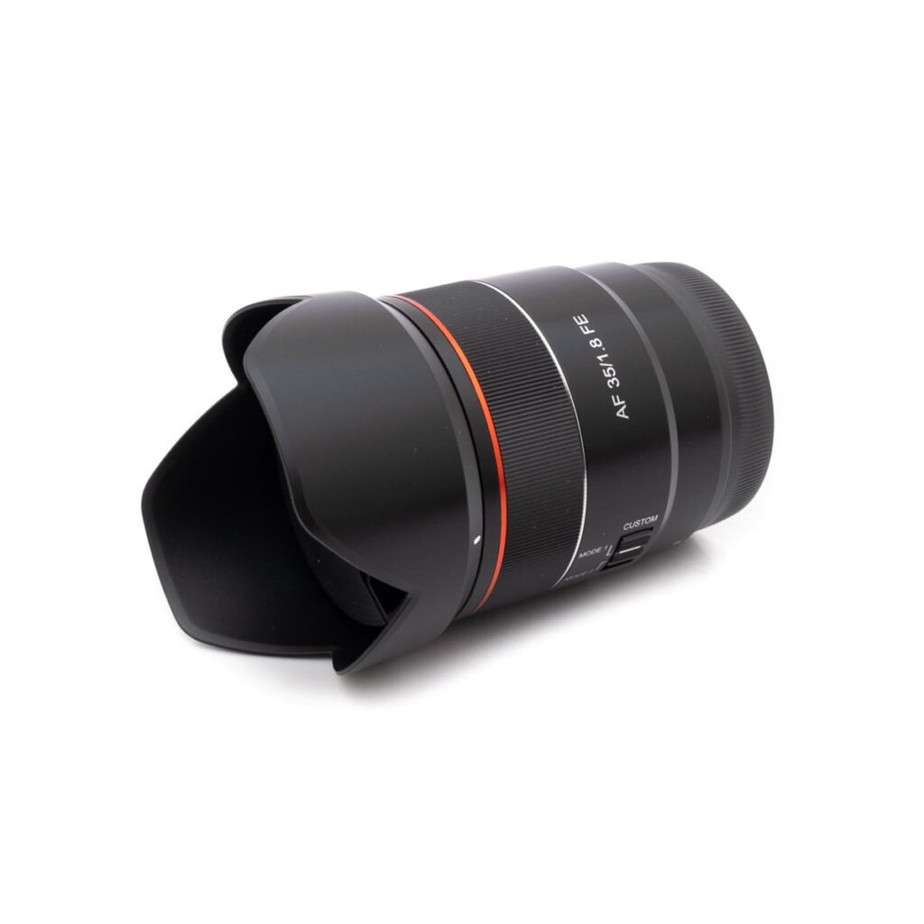 samyang_35-1 Samyang AF 35mm f/1.8 Sony E (Kunto K5, Takuu 24kk)- Käytetty