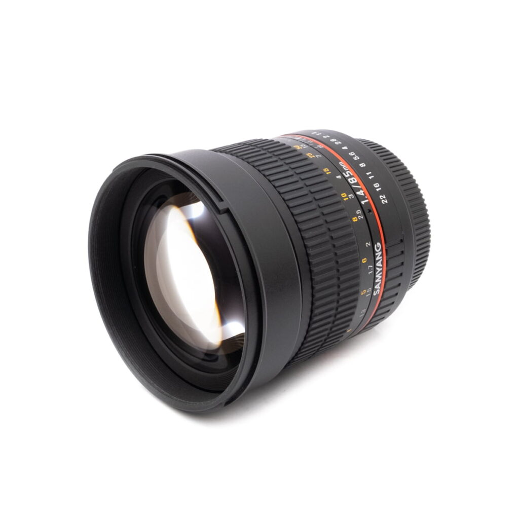 samyang_85-2 Samyang 85mm f/1.4 AS IF UMC Canon - Käytetty