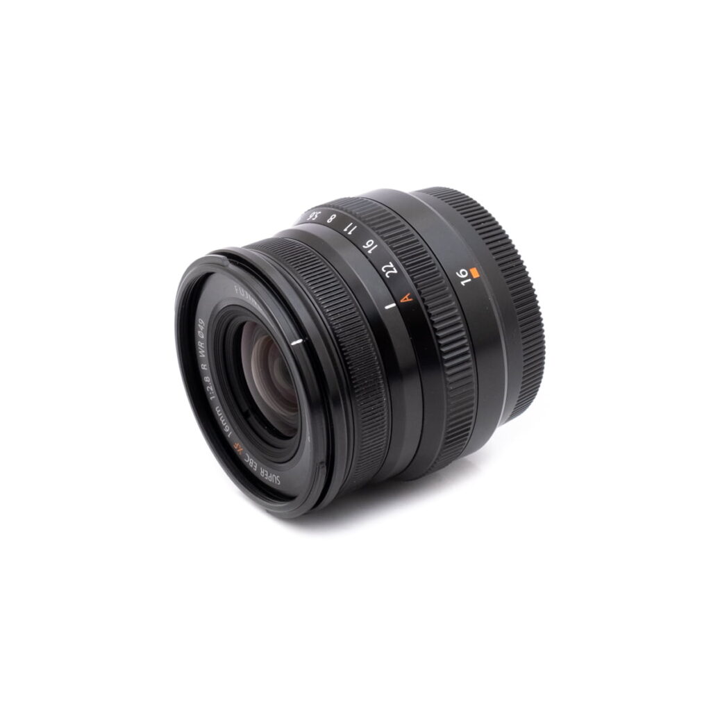 fuji_16-2 Fujifilm Fujinon XF 16mm f/2.8 R WR - Käytetty