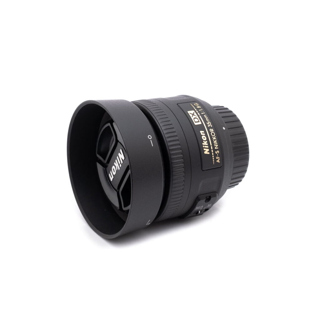 nikon_35-1 Nikon AF-S Nikkor 35mm f/1.8 G DX - Käytetty