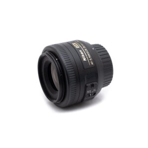 nikon_35-2 Nikon AF-S Nikkor 35mm f/1.8 G DX - Käytetty