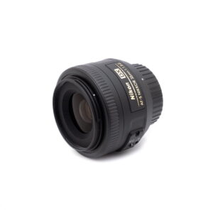 nikon_35-2 Nikon AF-S Nikkor 35mm f/1.8 G DX - Käytetty