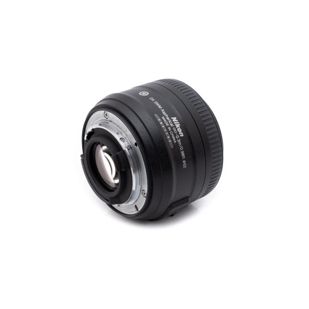 nikon_35-3 Nikon AF-S Nikkor 35mm f/1.8 G DX - Käytetty