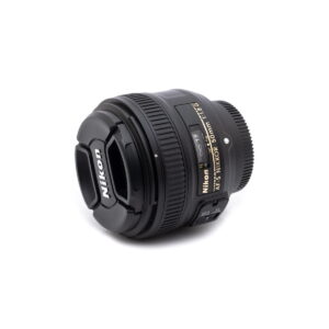 nikon_50-1 Nikon AF-S Nikkor 50mm f/1.8 G - Käytetty