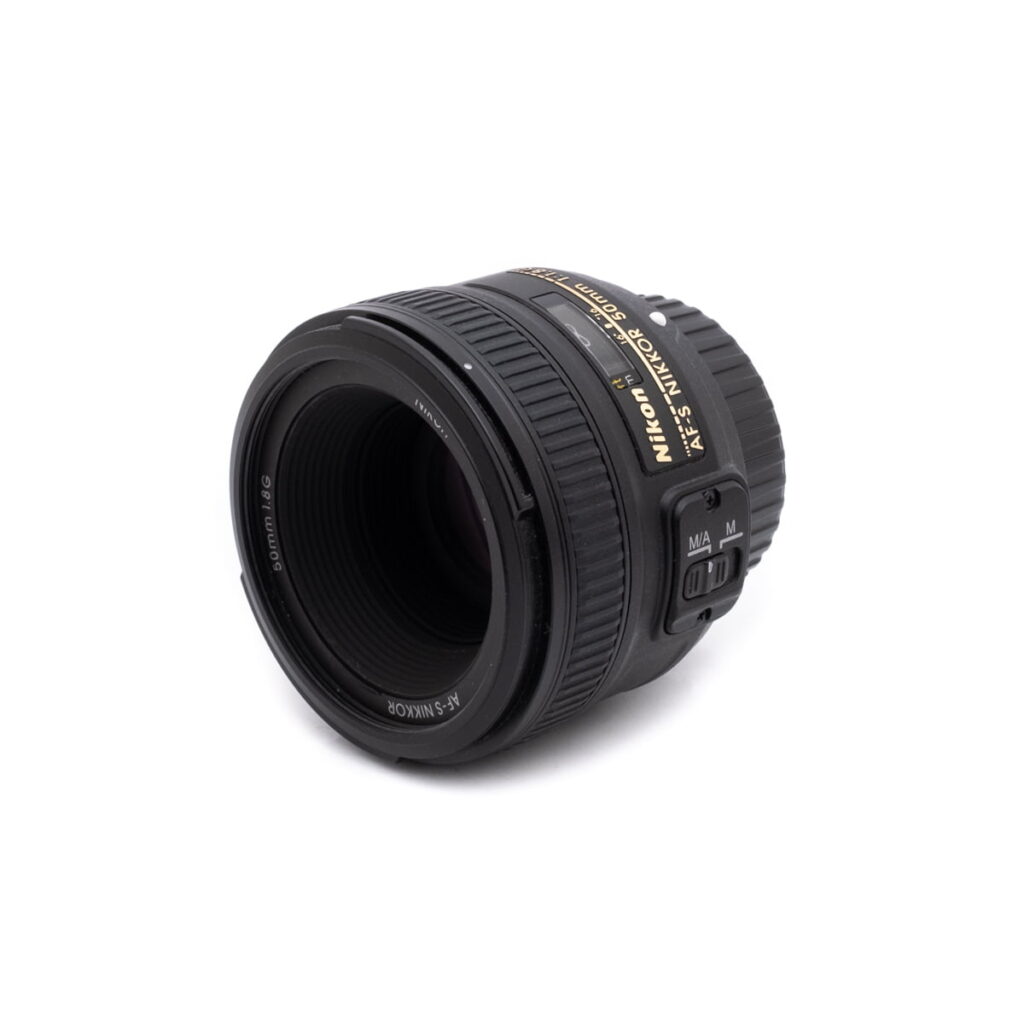 nikon_50-2 Nikon AF-S Nikkor 50mm f/1.8 G - Käytetty