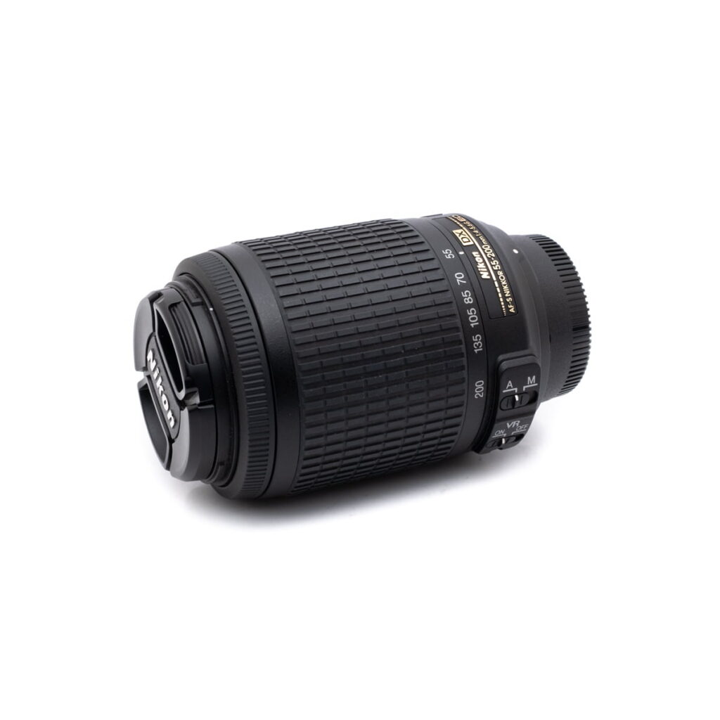 nikon_55-200-1 Nikon AF-S DX Nikkor 55-200mm f/4 - 5.6 G ED VR - Käytetty