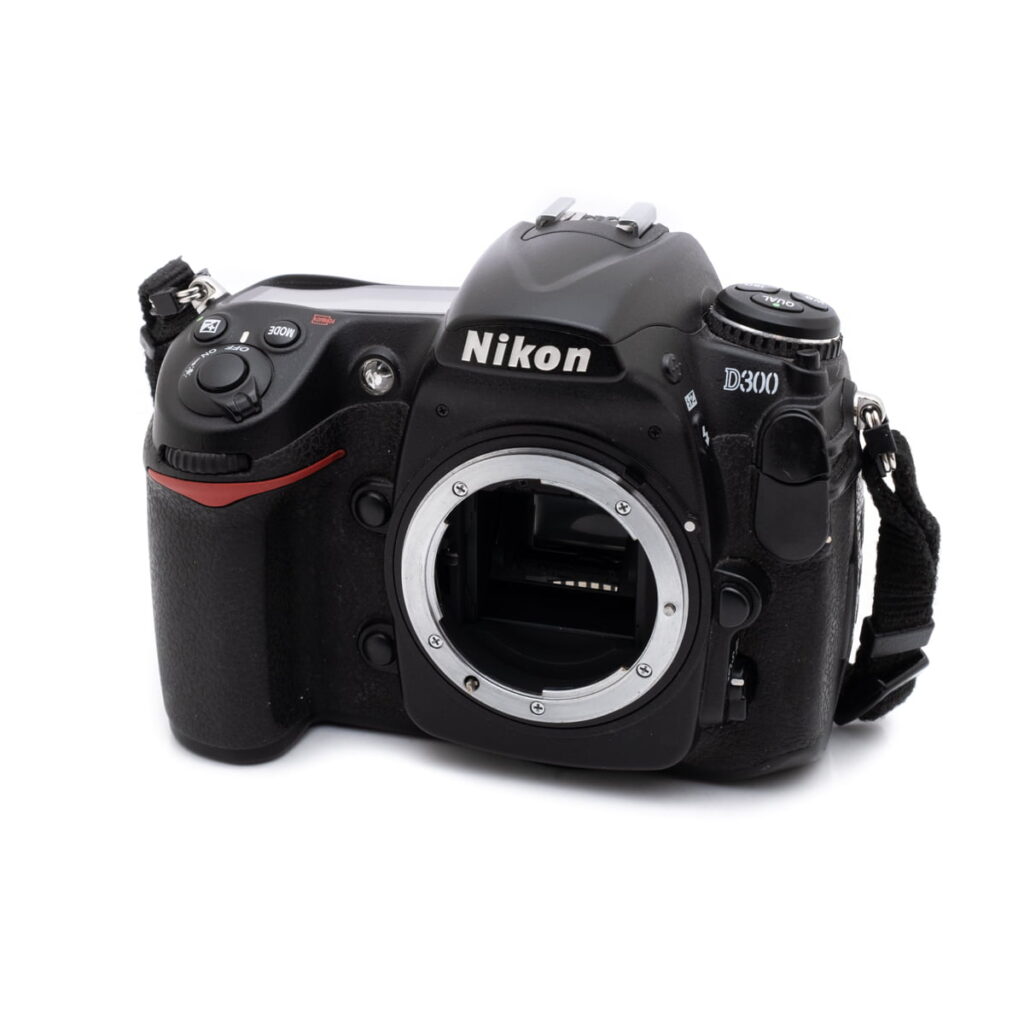 nikon_d300-2 Nikon D300 (SC 45600) - Käytetty