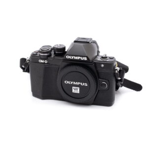 olympus_em10ii-1 Olympus OM-D E-M10 II (SC 1600) - Käytetty