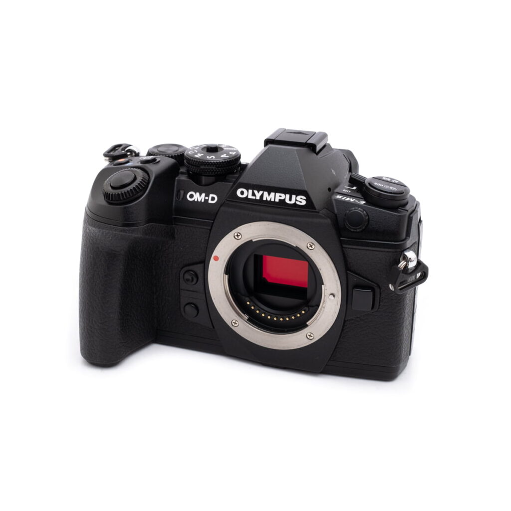 olympus_em1ii-2 Olympus OM-D E-M1 Mark II (SC 1700, Kunto 5) - Käytetty