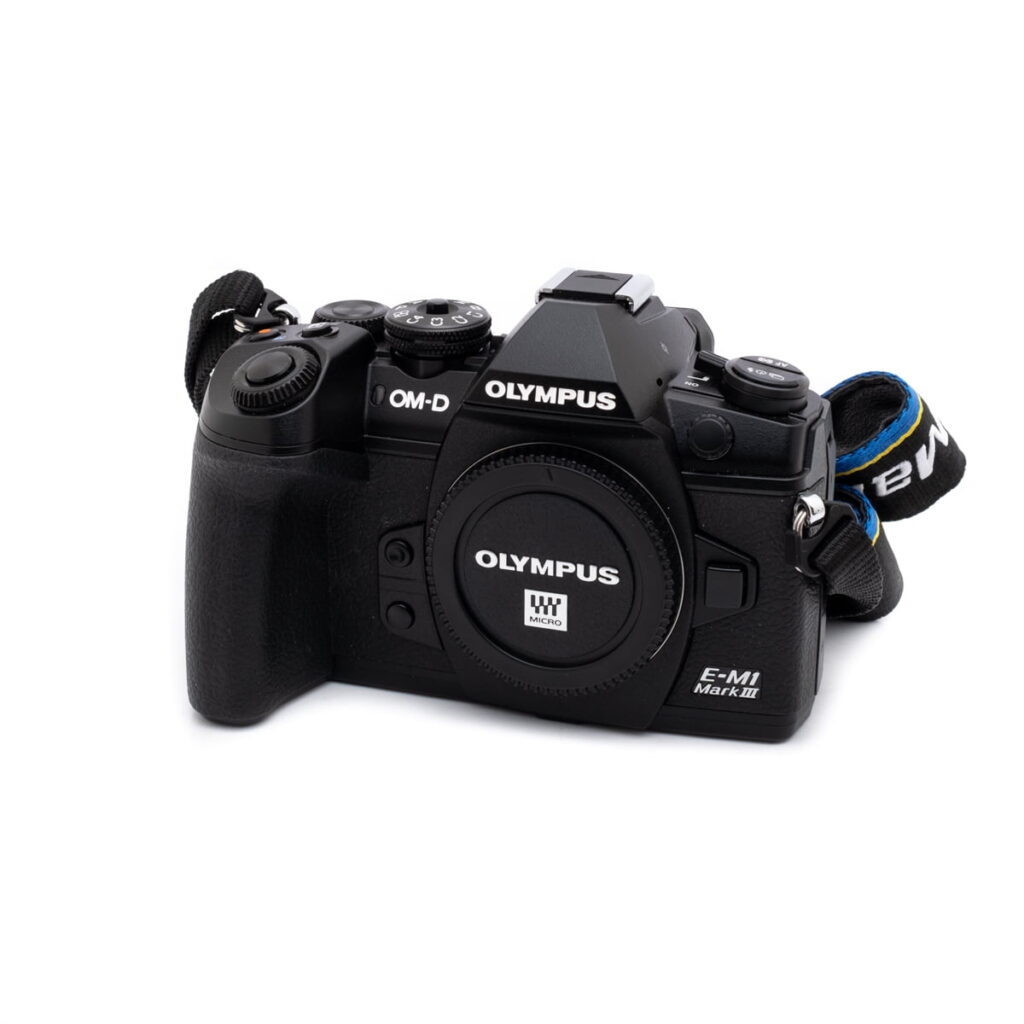 olympus_em1iii-1 Olympus OM-D E-M1 Mark III (Kunto K5, SC 900, Takuu 24kk) - Käytetty
