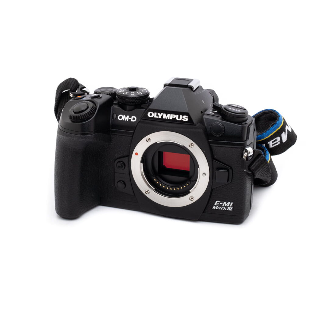 olympus_em1iii-2 Olympus OM-D E-M1 Mark III (Kunto K5, SC 900, Takuu 24kk) - Käytetty