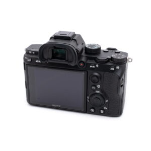 sony_a7iii-3 Sony A7 III (SC 10000, Kunto K5, Takuu 6kk) – Käytetty