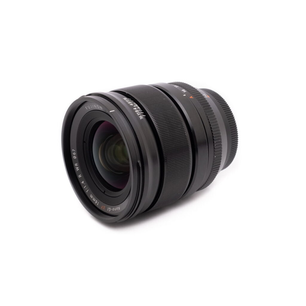 fuji_16-2 Fujifilm Fujinon XF 16mm f/1.4 R WR - Käytetty