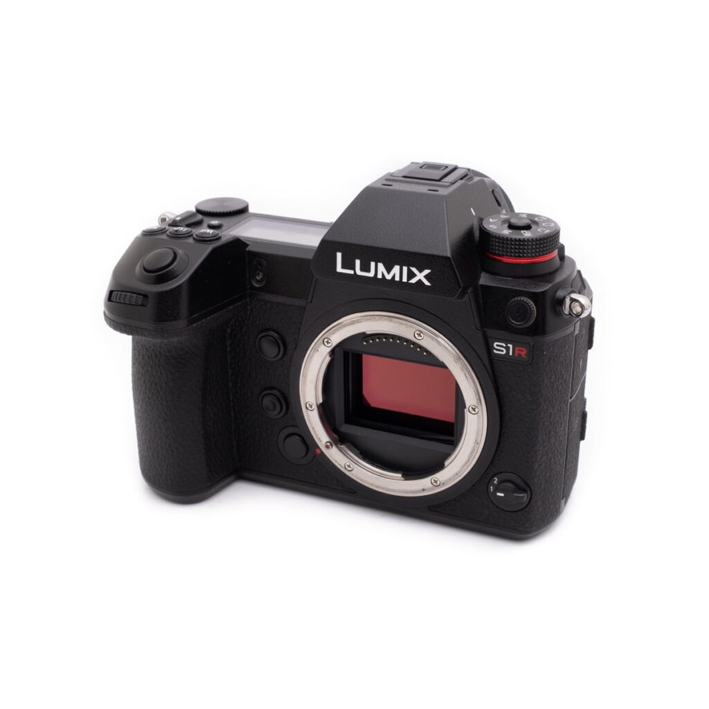 Panasonic Lumix DC-S1R (SC 12500, Kunto K4.5) - Käytetty