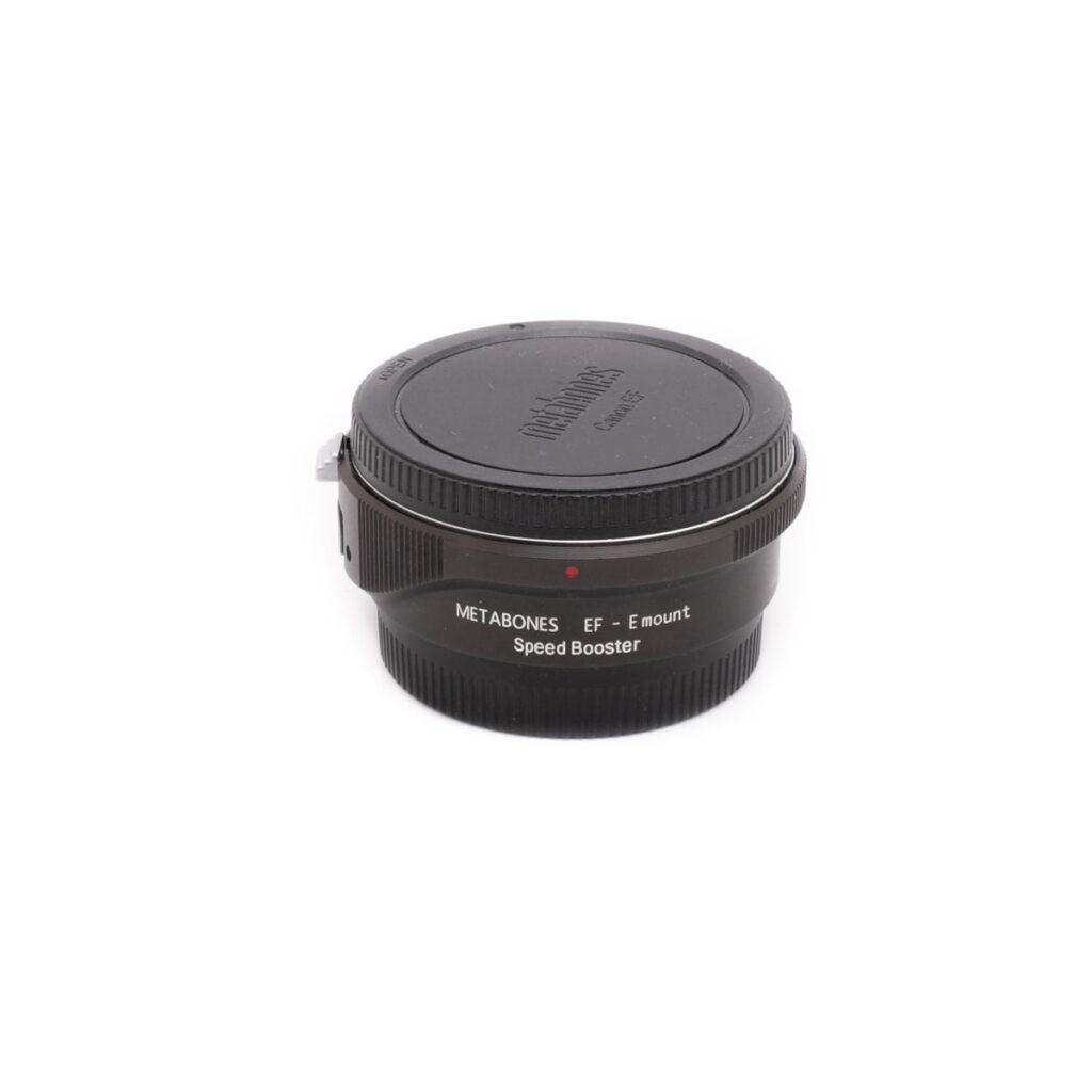 metabones_ef-e-1 Metabones EF to E Speed Booster (sis. ALV24%) - Käytetty