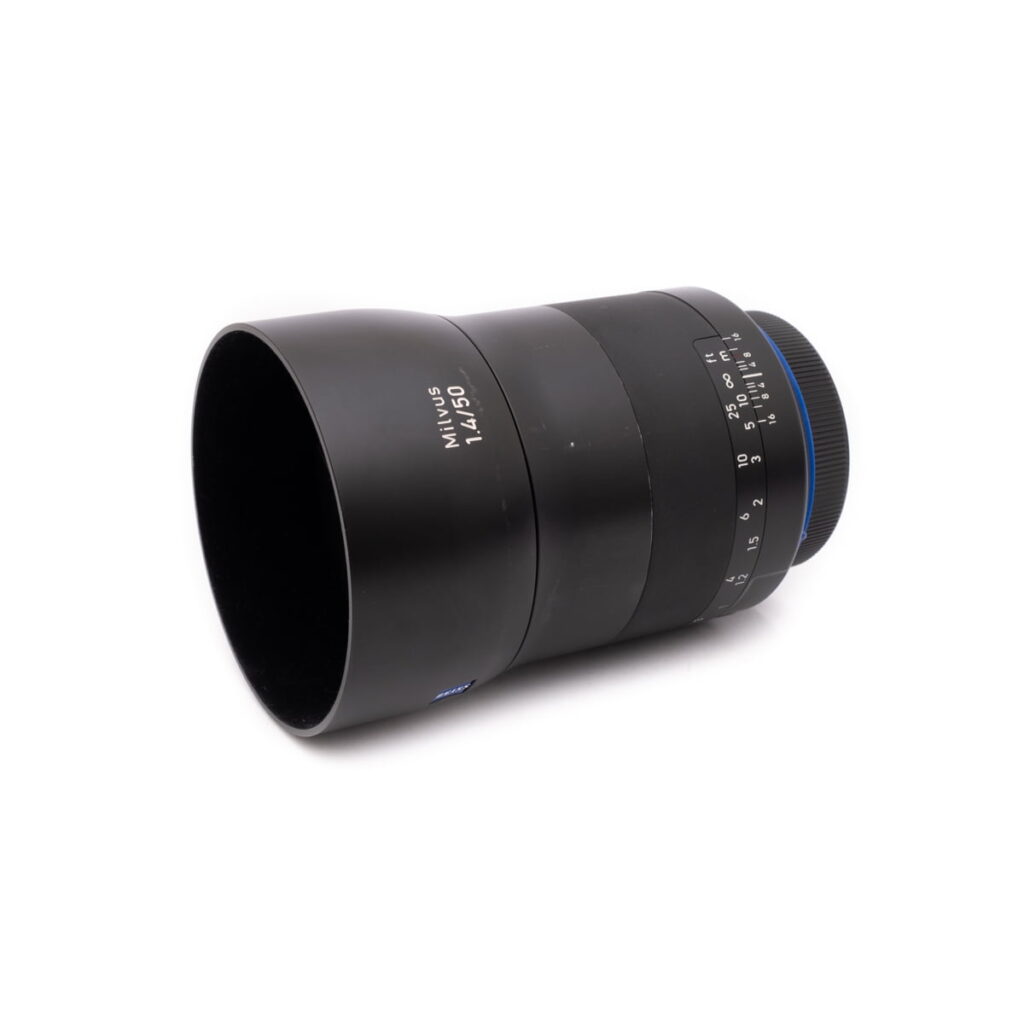 milvus_50-1 Zeiss Milvus 50mm f/1.4 Distagon ZE Canon - Käytetty