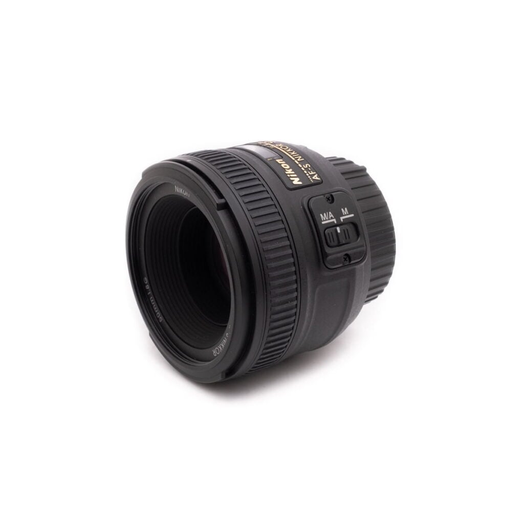 nikon_50-2 Nikon AF-S Nikkor 50mm f/1.8 G - Käytetty